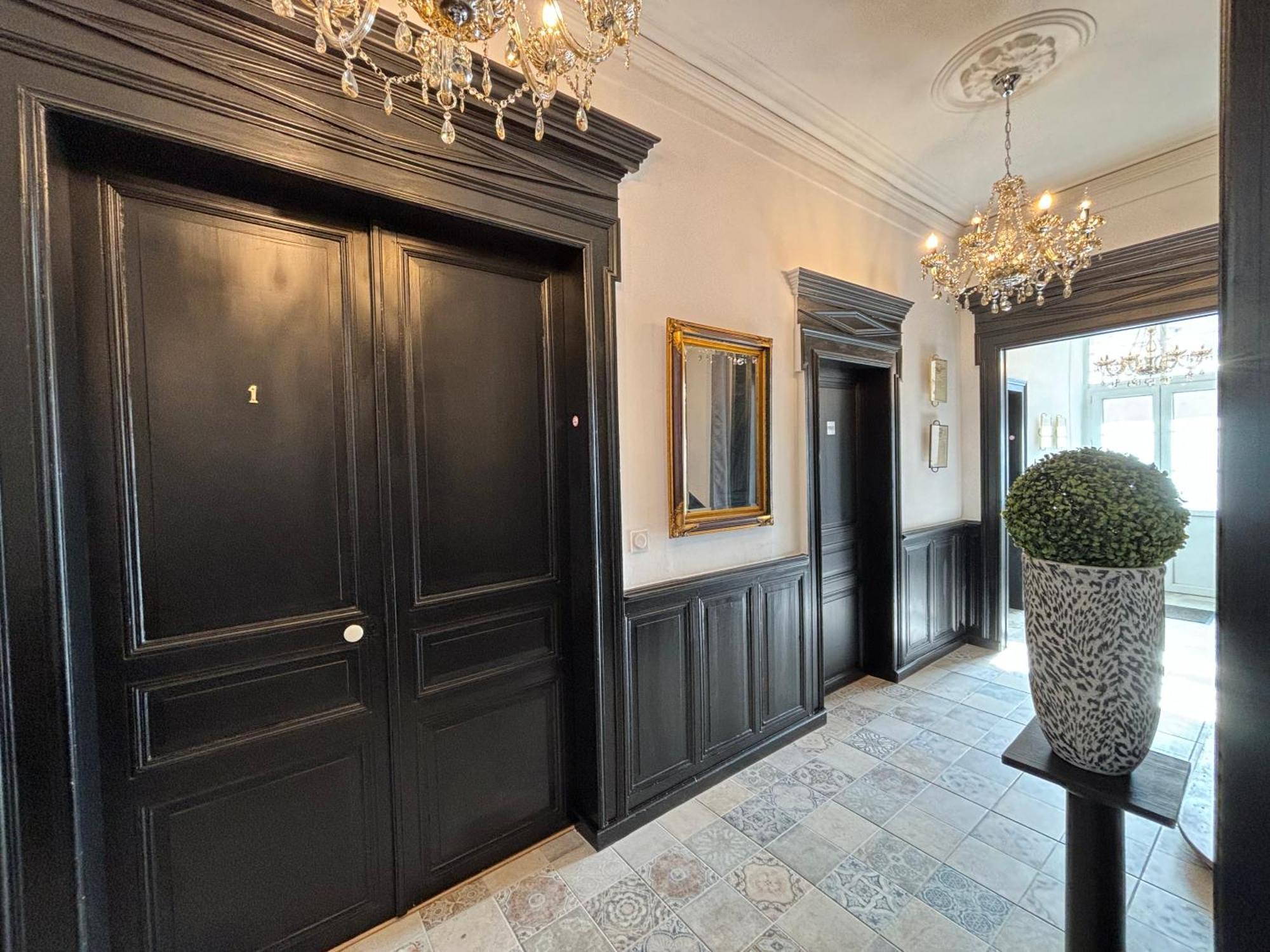 Maison A La Guitarde - Hotel Particulier Hippolyte Châteauroux Eksteriør billede