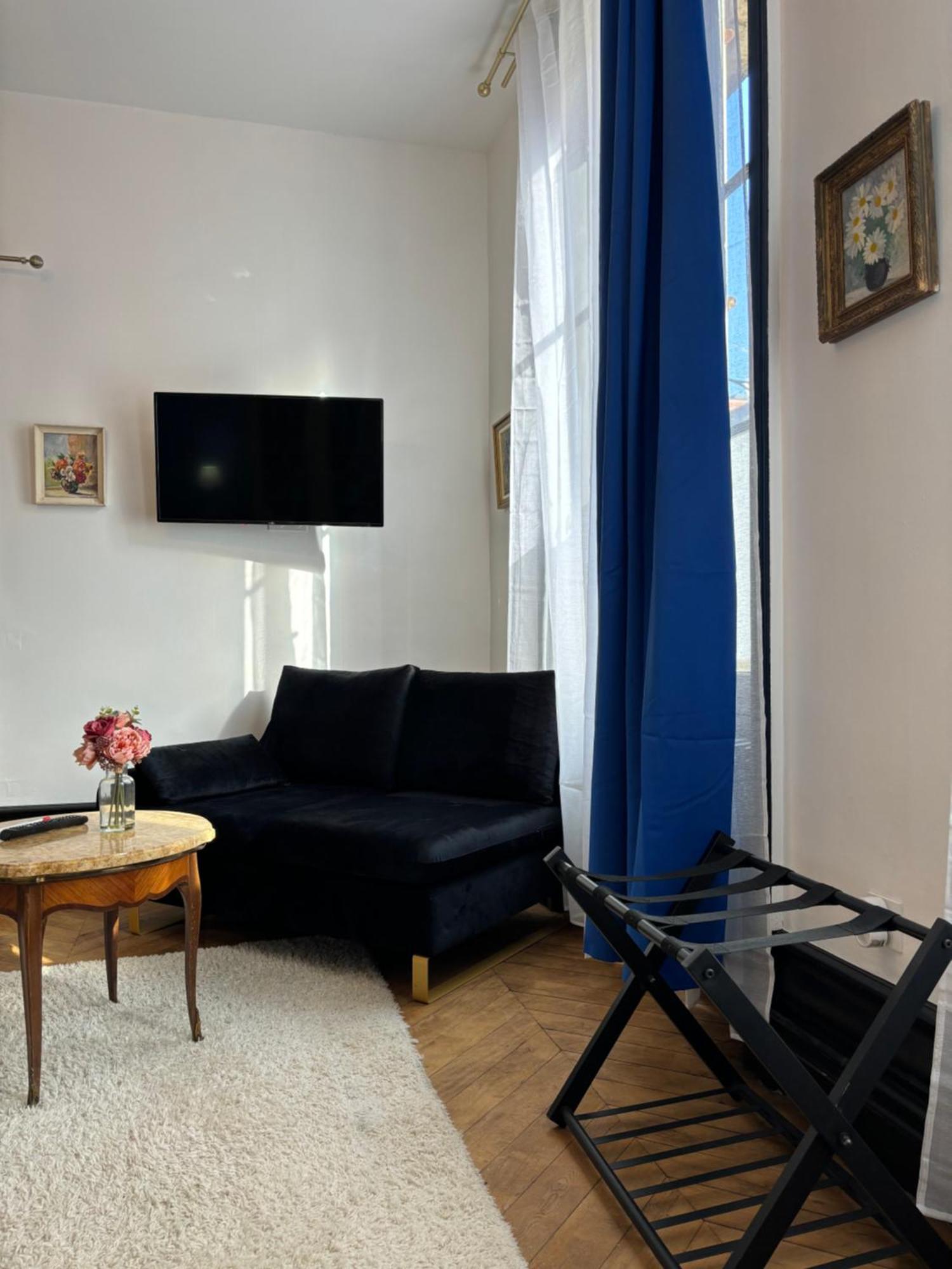 Maison A La Guitarde - Hotel Particulier Hippolyte Châteauroux Eksteriør billede
